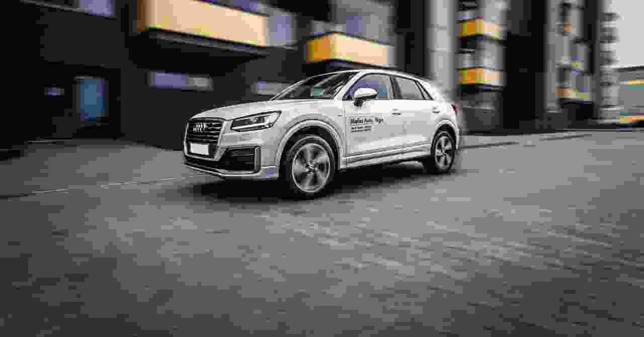 トップオートの販売実績