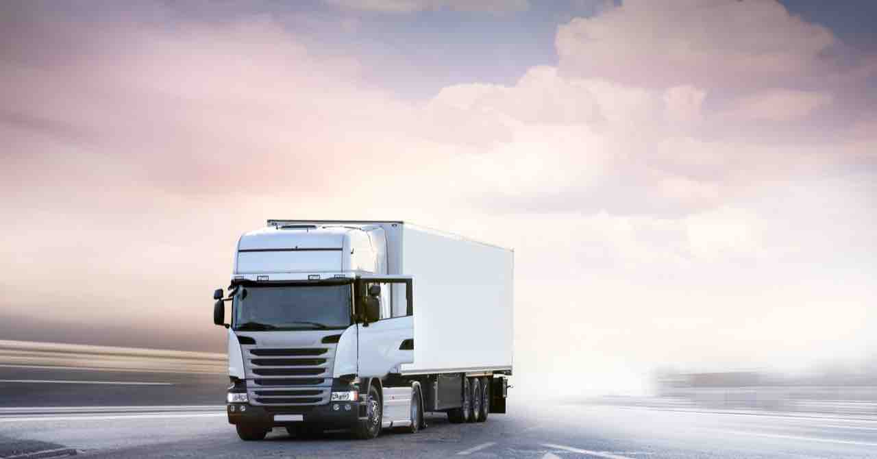 トラック買い取りはどこでできる