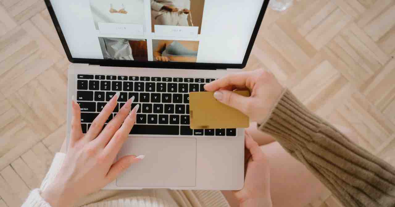 フリード新古車の探し方