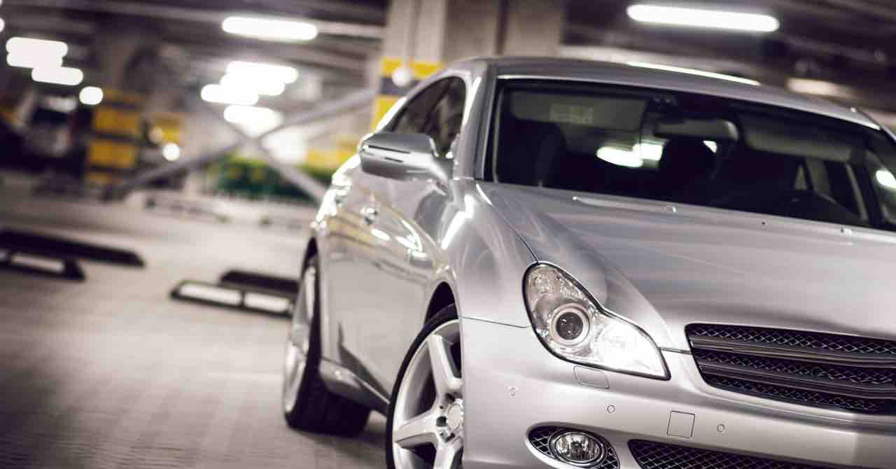 ディーラーの試乗車