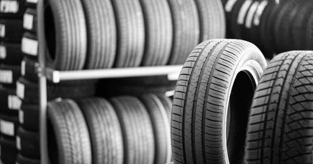 タイヤやホイールの買取相場