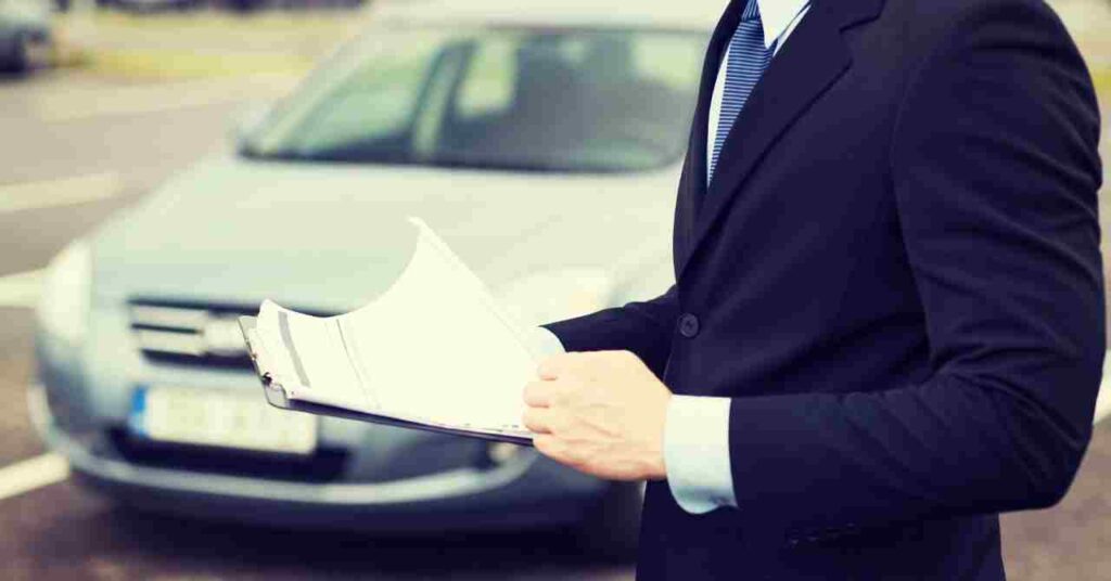 人気のないカラーだと高く売れない？