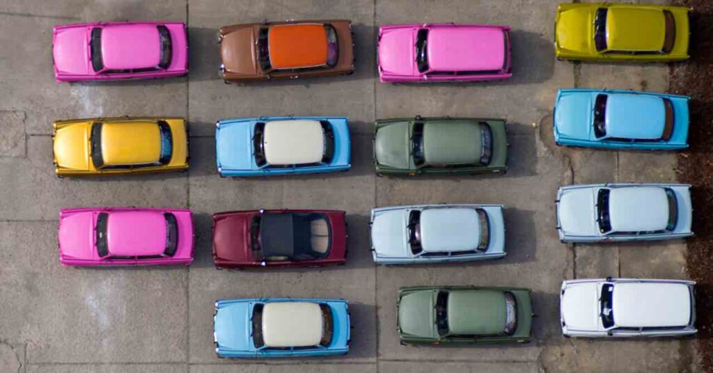 グレードとカラーの対比表