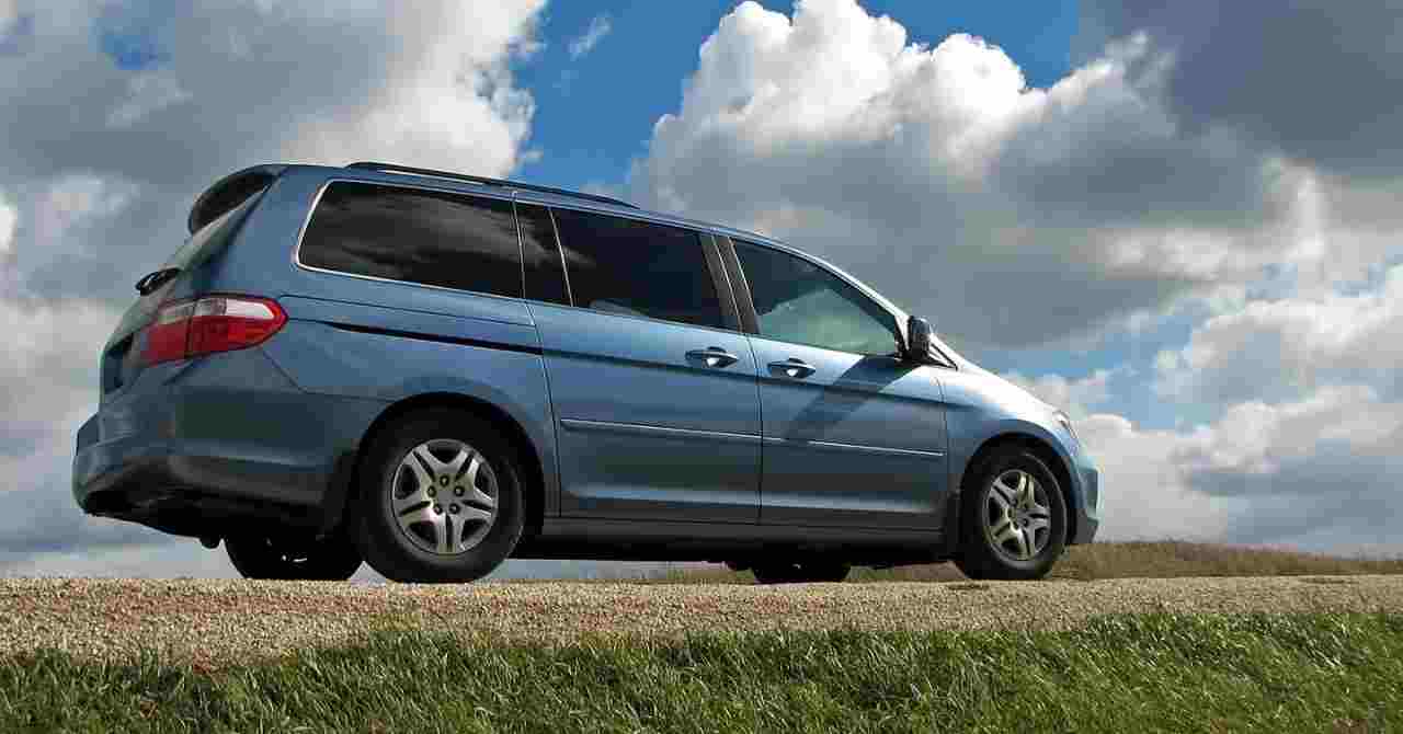 オデッセイの中古が安い理由