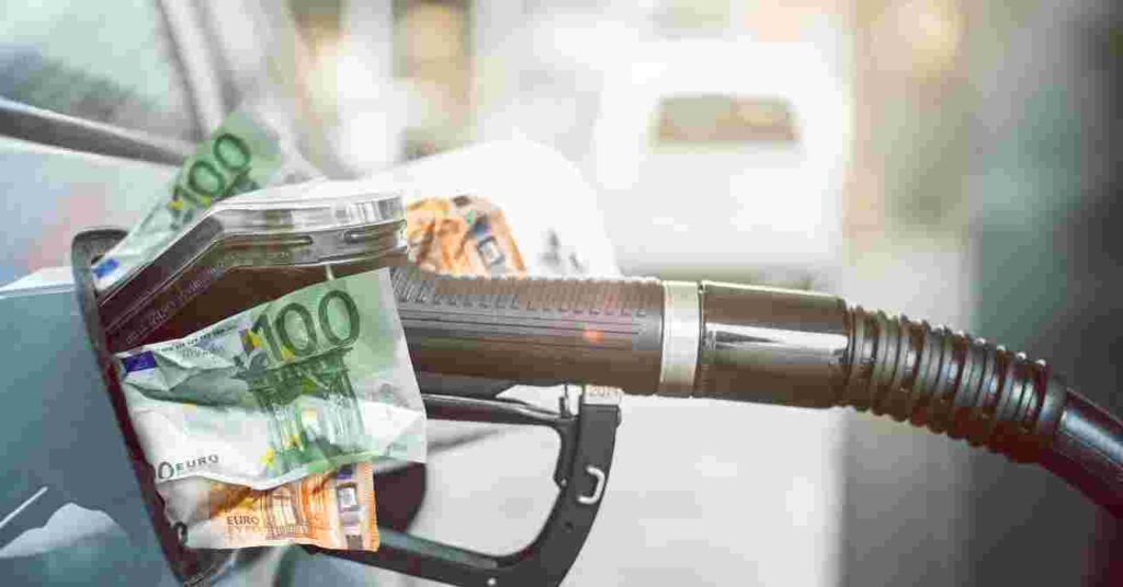 ガソリン車の維持費