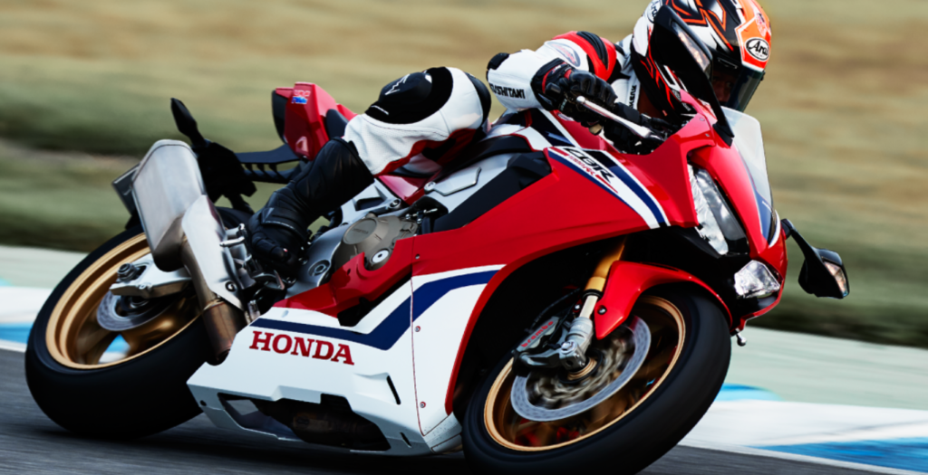 ホンダ「CBR1000RR」