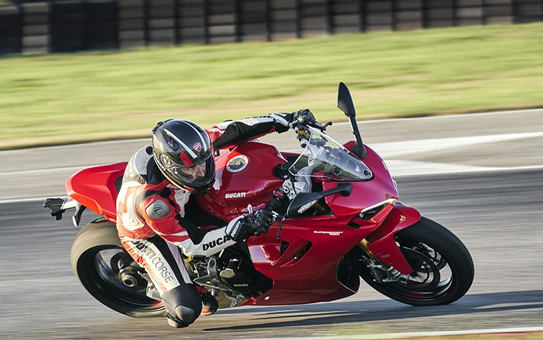 ドゥカティ「スーパースポーツ」