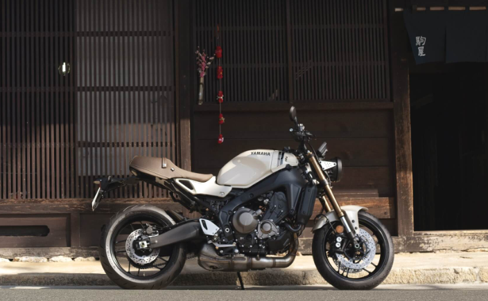 ヤマハ「XSR900」