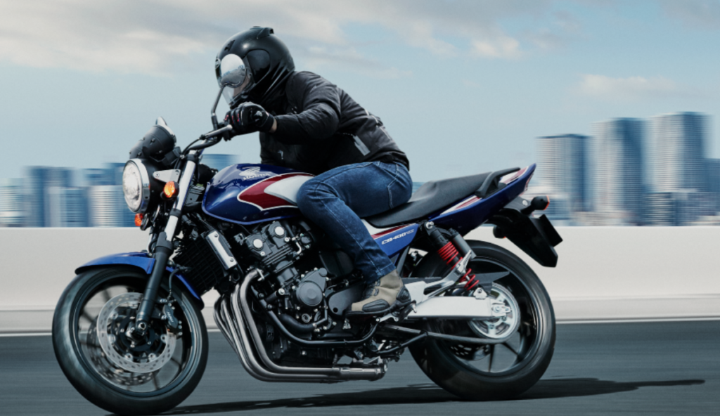 ホンダCB400SFとは